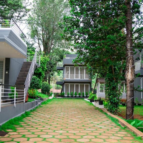 Thavika Silverwood Residence