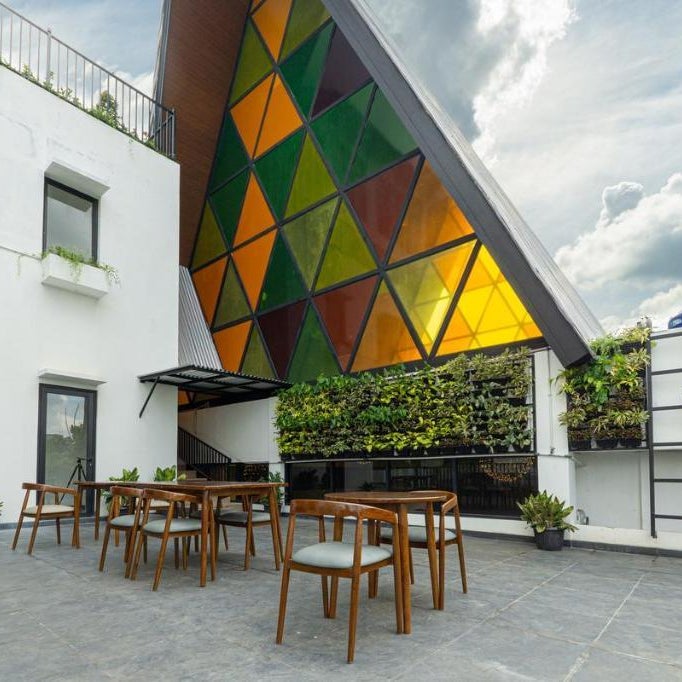 Svarnabumi Hotel
