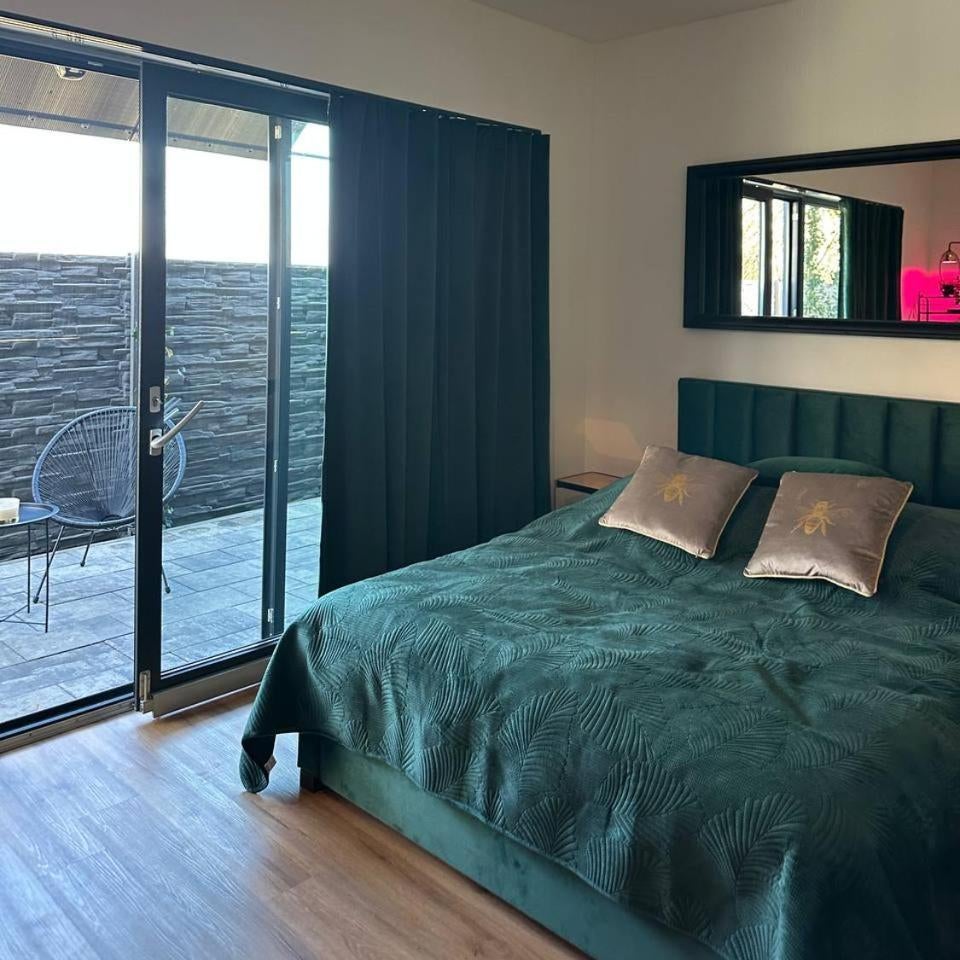TAVI Apart-Hotel