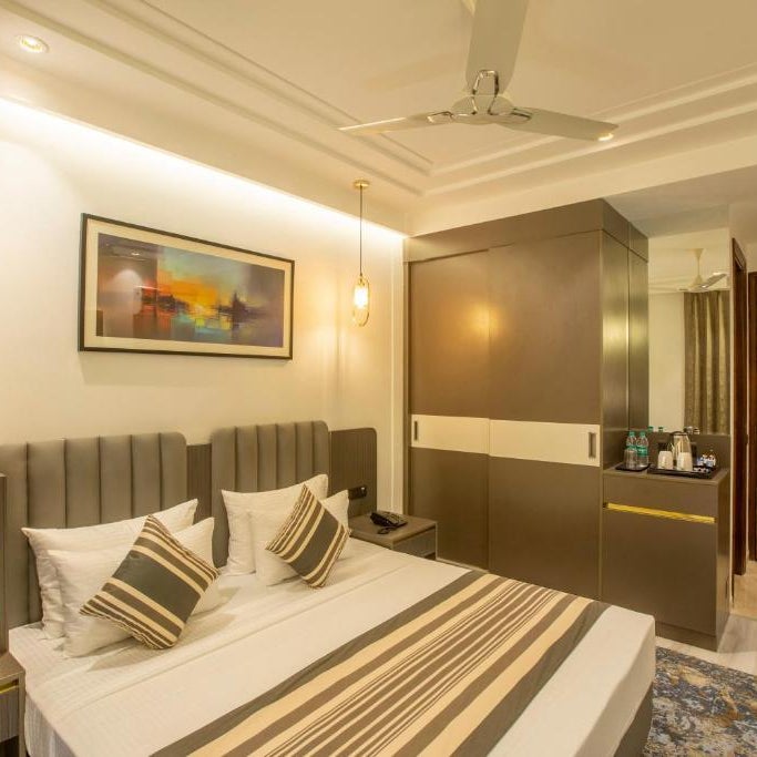 Hotel Oakwood Thumbnail