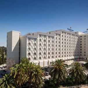 Golden Tulip El Mechtel Hotel