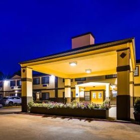Best Western Pineywoods Inn Thumbnail