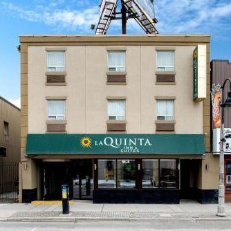 La Quinta Inn & Suites by Wyndham Oshawa Thumbnail