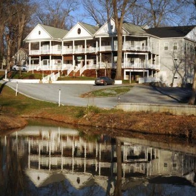 Acorn Hill Lodge and Spa Thumbnail