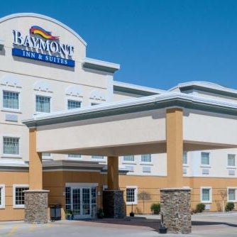 Baymont by Wyndham Minot Thumbnail