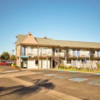 Motel 6-Sacramento, CA - Central Thumbnail