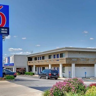 Motel 6-Villa Park, IL - Chicago West Thumbnail