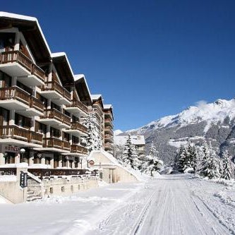 Hôtel Cristal - Swiss Riders Lodge Grimentz