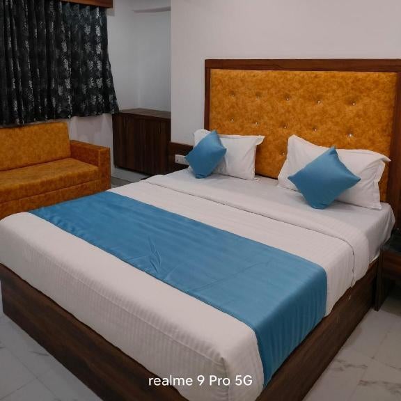 HOTEL HAVELI 
