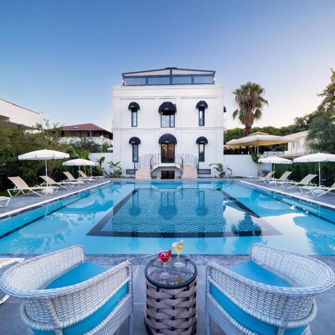 ONYOUR DREAMS BELEK
