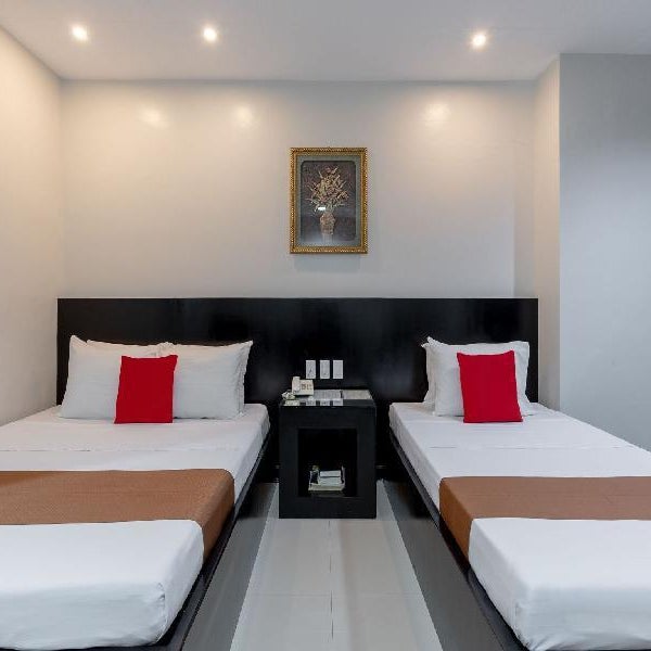 Check Inn Hotel Dumaguete City by RedDoorz