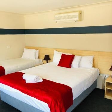 Red Cedar Motel