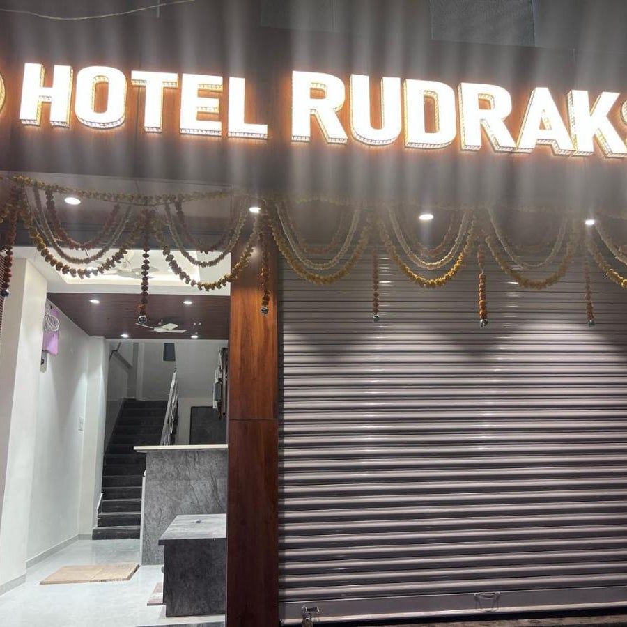 HOTEL RUDRAKSH