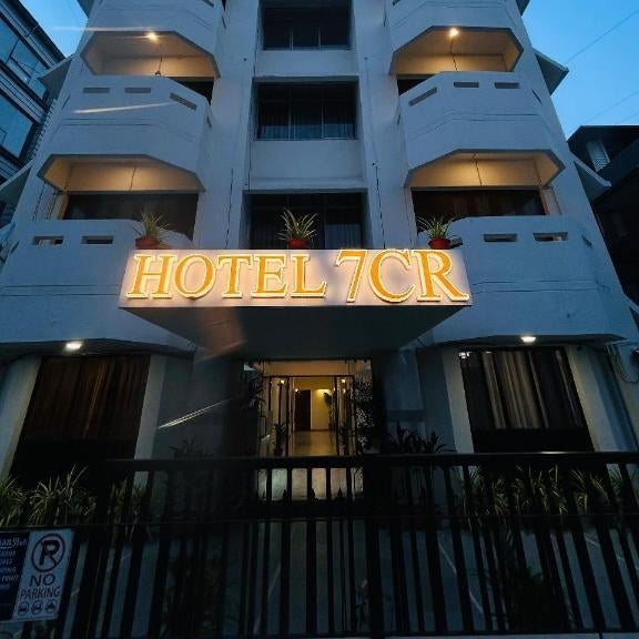 Hotel 7 Cr - Foreigner Not allowed