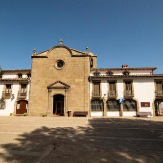 Santuari de la Salut de Sant Feliu de Pallerols