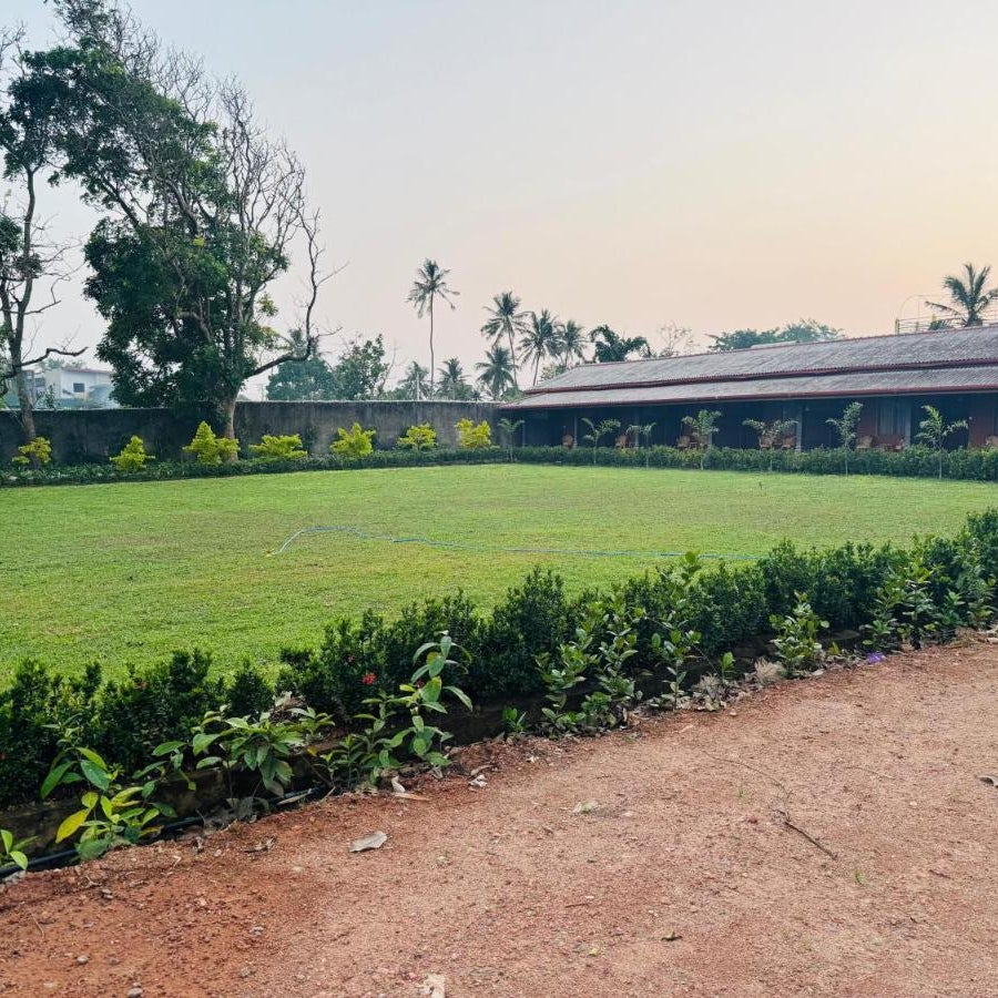 Thronefield Eco Lodge Thumbnail