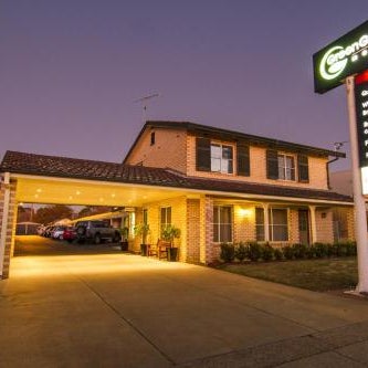 Green Gables Motel
