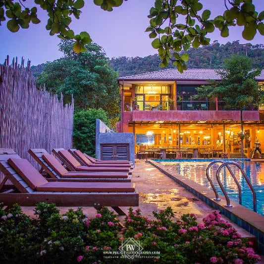 Flora I Talay Resort