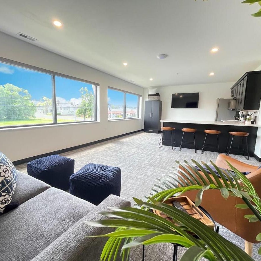 The 419 Ten-Room Boutique in Sandusky Thumbnail