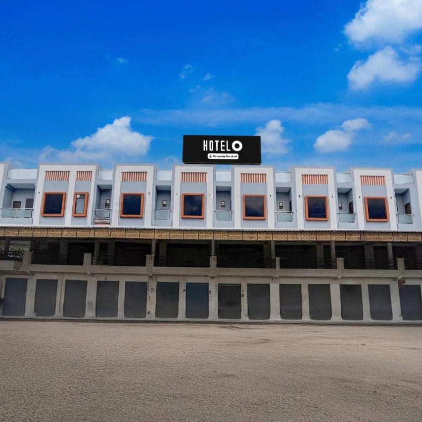 Hotel O Hanuman Gadi Formerly Alankar Lawn Thumbnail