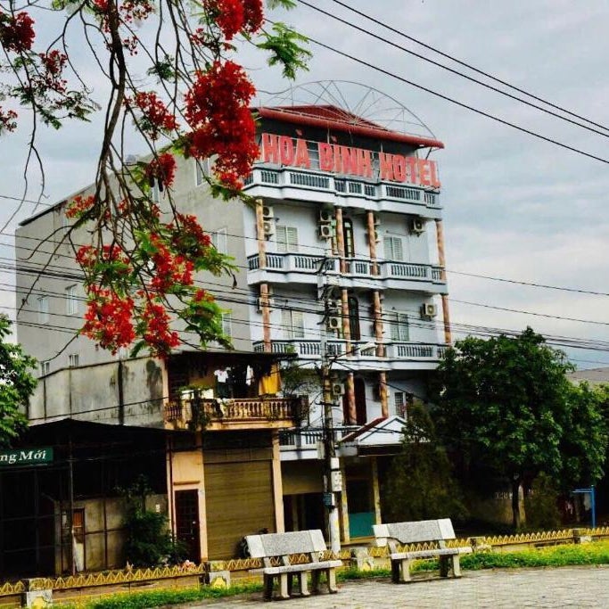 Hòa Bình Hotel LC - by BAY LUXURY