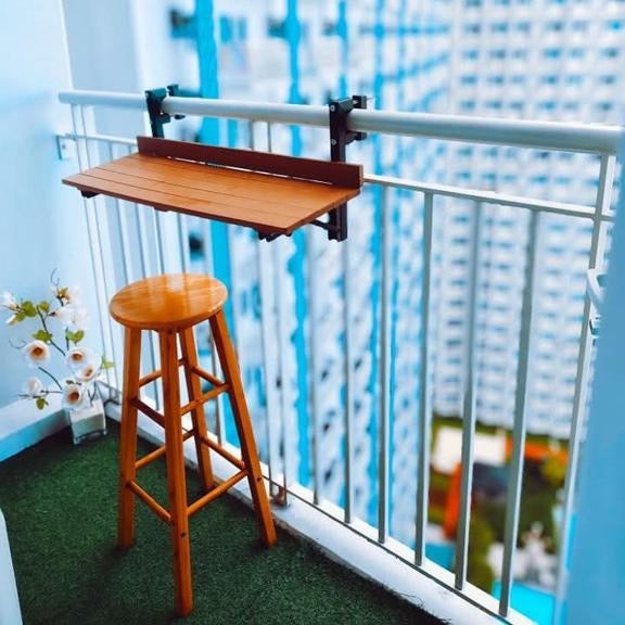 Lynzstaycation Makati Thumbnail