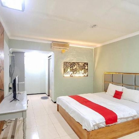 RedDoorz near Stadion Semeru Lumajang Jawa Timur
