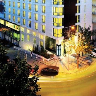 Demora Hotel