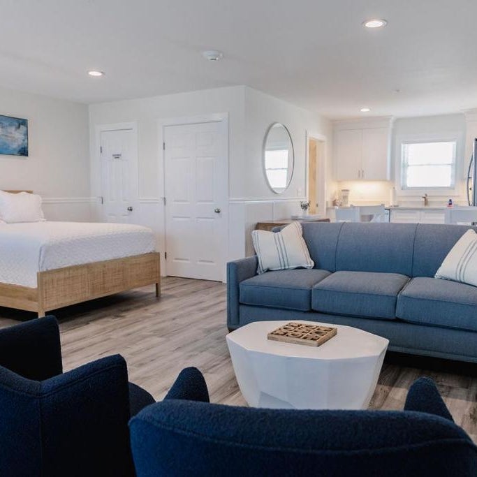 3005 Queen Suite, 3rd Floor Surfside