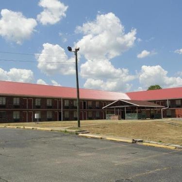 Red Carpet Inn (formerly Royal Inn) Thumbnail