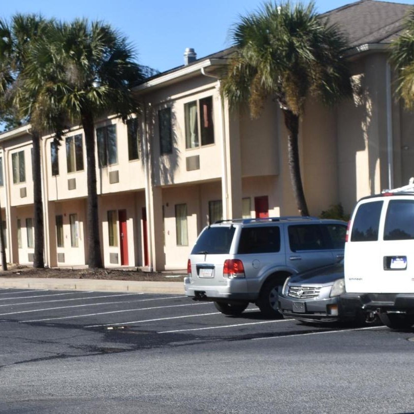 Guest Cottages & Suites, Brunswick GA Thumbnail