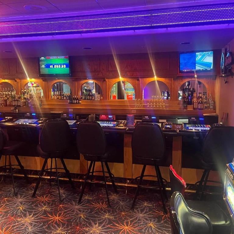 Barton's Club 93