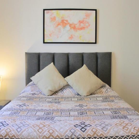 Camino de Olivos - Desayuno Incluido, Amplio Estacionamiento y AC Thumbnail