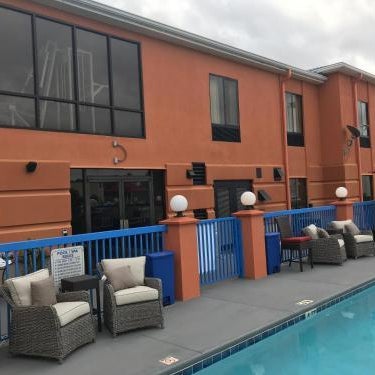 Hotel Pensacola Thumbnail