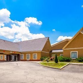 Deluxe Inn Wytheville Thumbnail