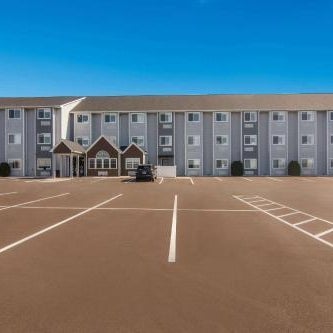 Sleep Inn & Suites Clarion, PA near I-80 Thumbnail