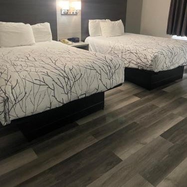 Hometown Inn And Suites Belle Plaine Thumbnail