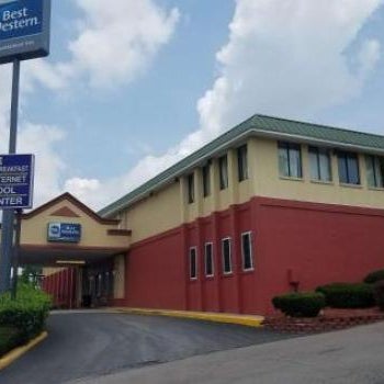 Quality Inn & Suites Morgantown - University Area Thumbnail