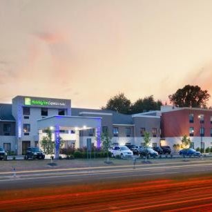 Holiday Inn Express And Suites Williamstown Glassboro By IHG Thumbnail