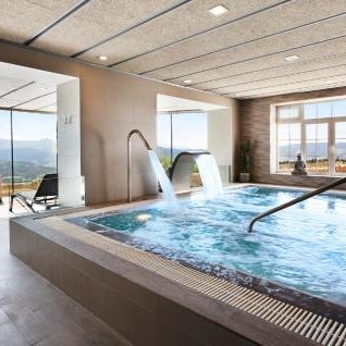 Catalonia Reina Victoria Thumbnail