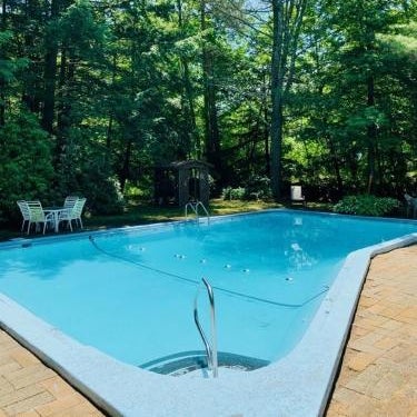 Stay Berkshires Thumbnail