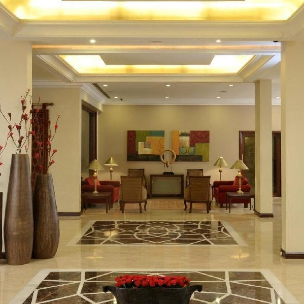 Express Towers Hotel