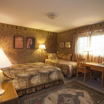 Midnight Sun Inn Thumbnail