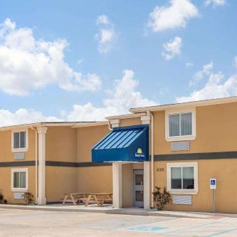 Days Inn by Wyndham New Orleans Pontchartrain Thumbnail