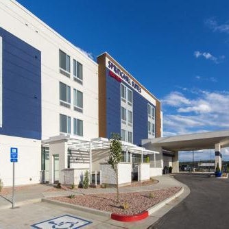 SpringHill Suites by Marriott Gallup Thumbnail