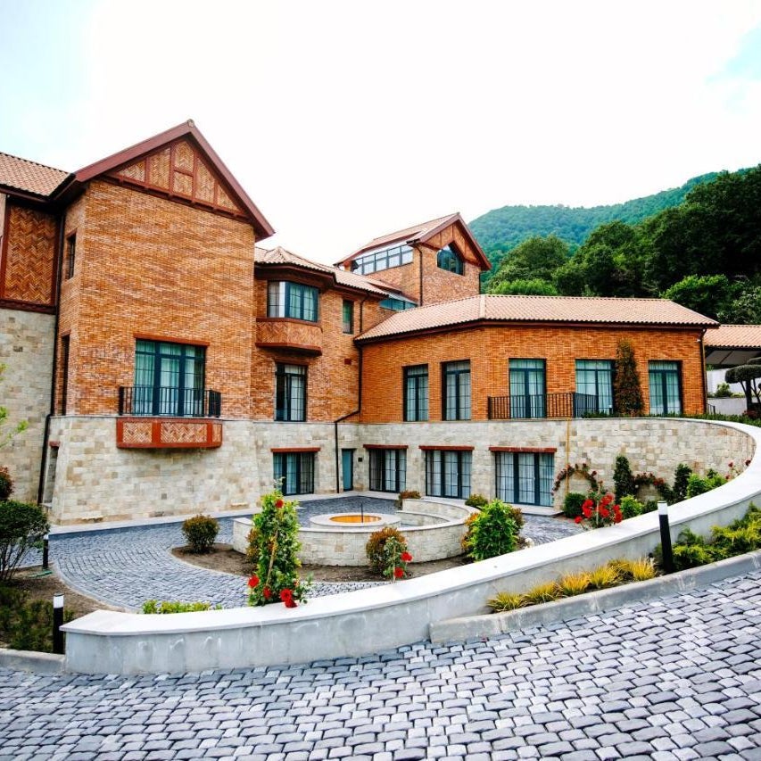 Hill Chalet Hotel Gabala Thumbnail
