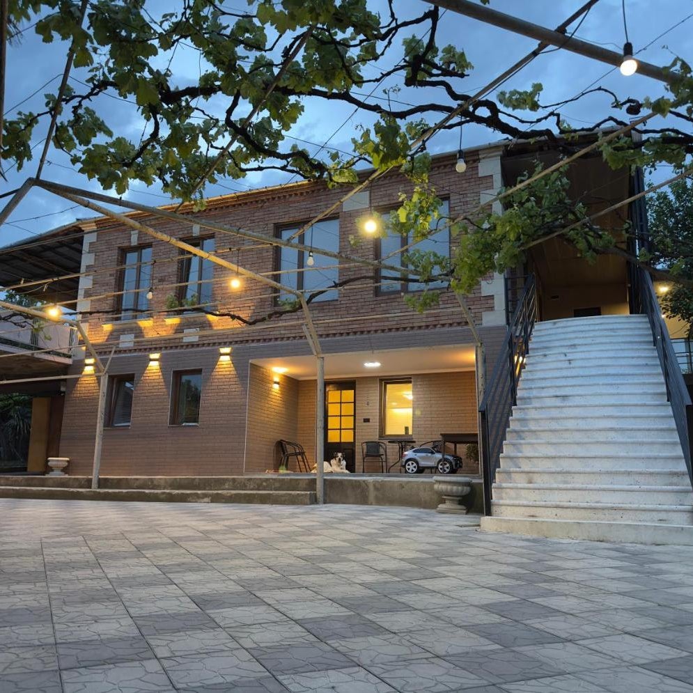 Hotel Sataplia Thumbnail