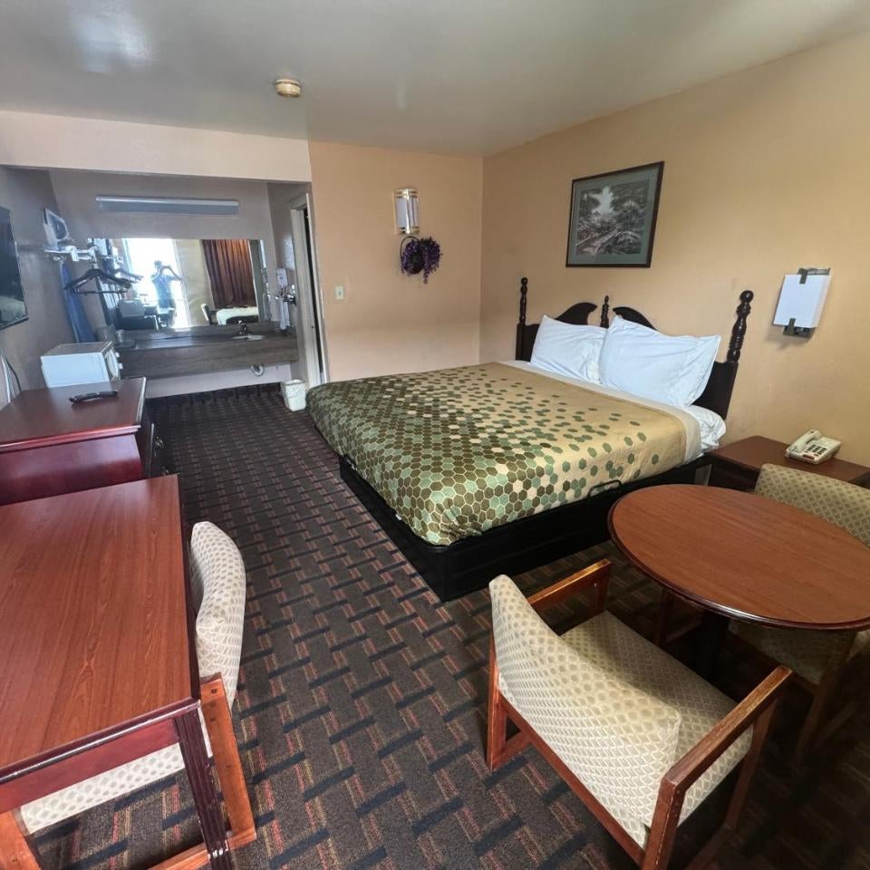 Travel inn Thumbnail