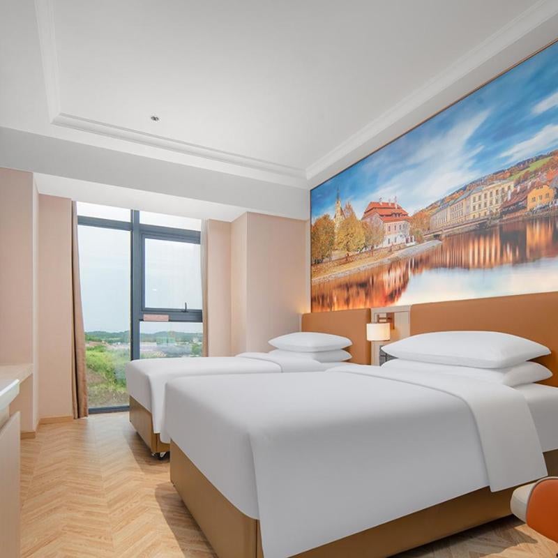 Vienna Hotel Chengdu Tianfu Airport Wanhui Center Thumbnail