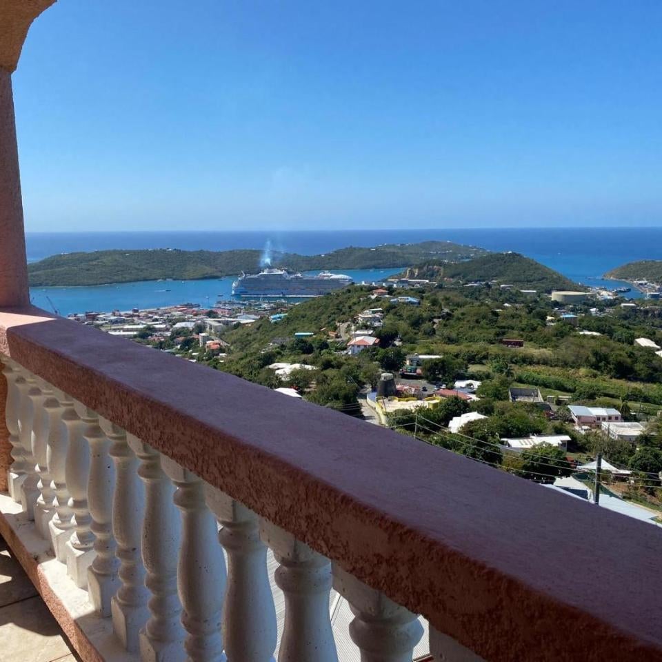 The Pink House, Saint Thomas, Ocean View Thumbnail